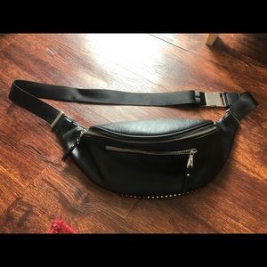Brand new I.N.C International Concepts fanny pack